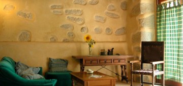 Salón de casa rural ecológica Kaaño etxea.