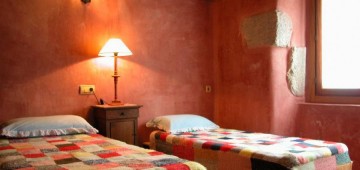 Habitación Egurra de casa rural ecológica kaaño etxea.