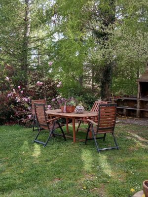 Jardin casa rural kaaño etxea