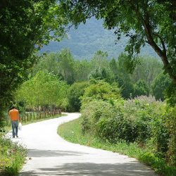 casa rural ecológica Kaaño etxea - sendero sierra Aralar
